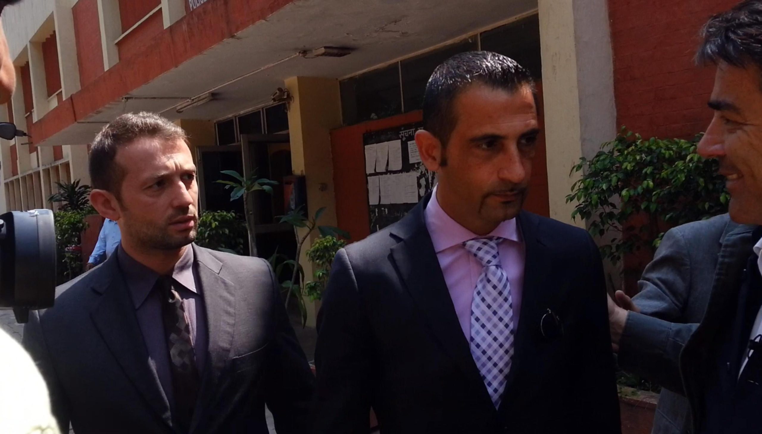 Solo un leader può salvare i due marò