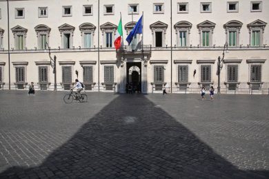 Le spese di Palazzo Chigi, dalle cialde ai frac