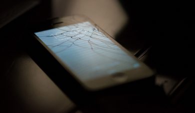 Display rotto: quanto costa aggiustarlo?