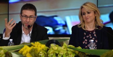 Sanremo 2014, la seconda serata con Baglioni, Santamaria e Franca Valeri