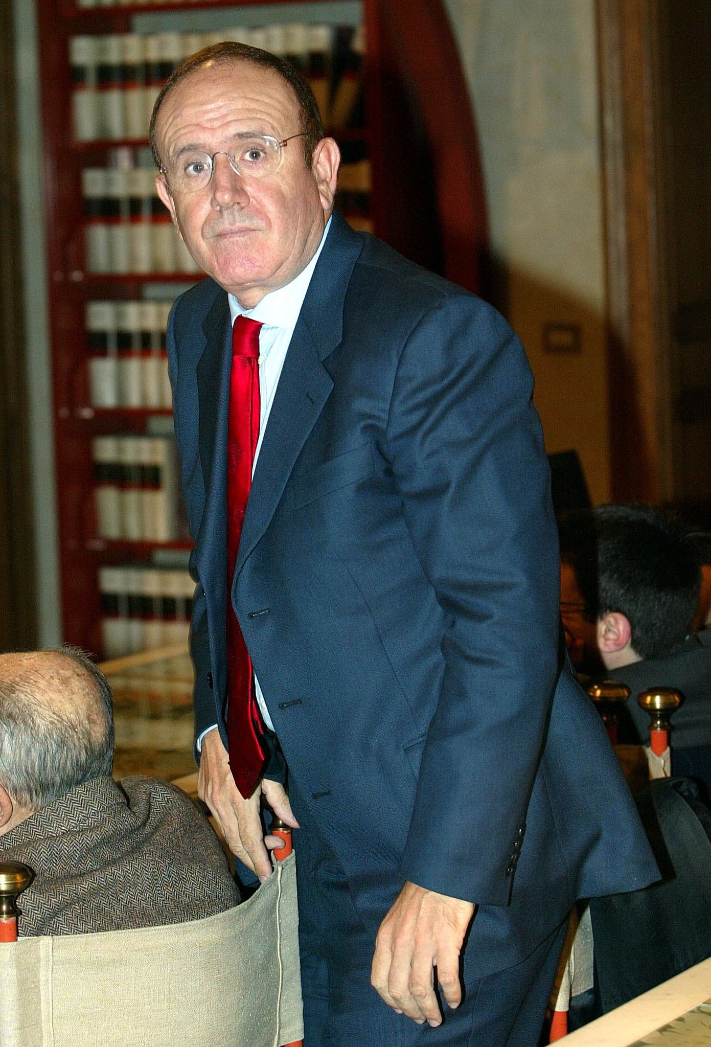 Pino Arlacchi (Pd): “Il processo sulla trattativa Stato-mafia è una bufala” Pino Arlacchi (Pd): “Il processo sulla trattativa Stato-mafia è una bufala”