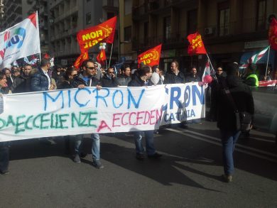 Ecco come muore il comparto della microelettronica Italiana