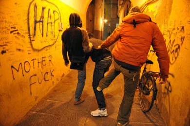 Bullismo a Bollate. La colpa è dei papà fantasma