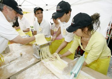 Italy & US celebrating 116 years of fettuccine