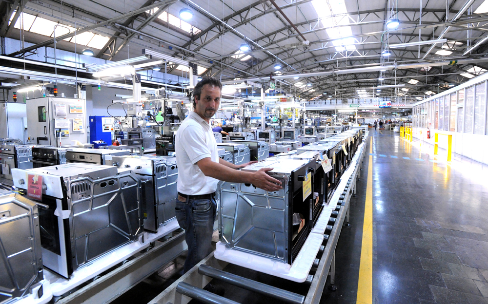 Whirlpool a Varese inforna la ripresa Whirlpool a Varese inforna la ripresa