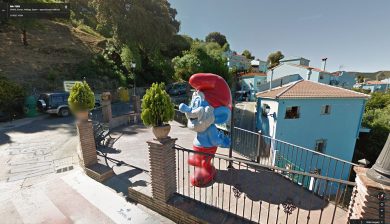 Google Street View a Júzcar, il “villaggio dei Puffi”