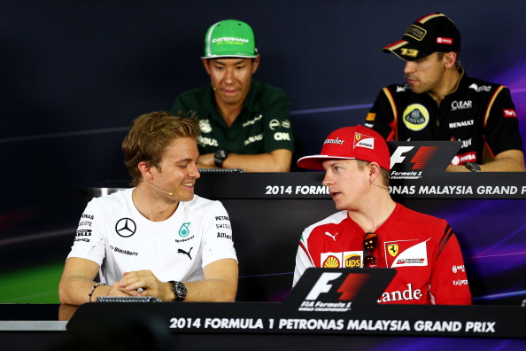 “Arrivederci piloti, guidate con prudenza!” “Arrivederci piloti, guidate con prudenza!”