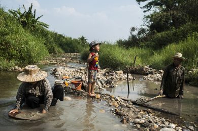 Cercatori d’oro in Thailandia