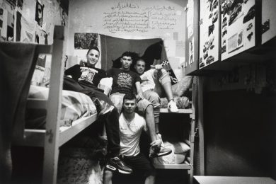 “Dentro”: riflessione sulla condizione delle carceri italiane