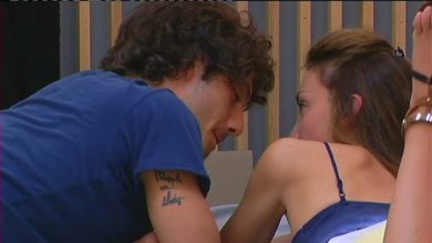 Grande Fratello 13: scocca il primo bacio tra Chicca e Giovanni