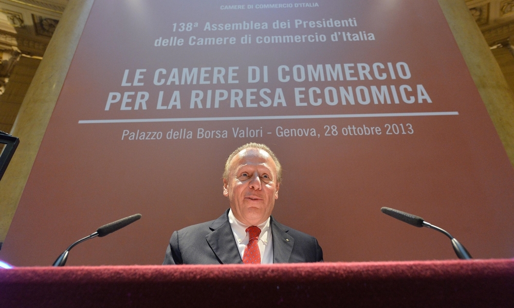 Lasciateci aiutare le imprese