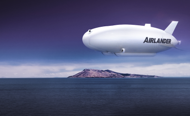Airlander, l’aereo infinito che vola per settimane e atterra dappertutto