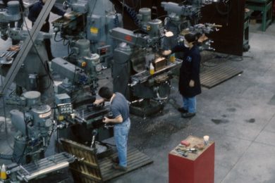 Imprese, gli sconti di Renzi su Irap e bolletta elettrica