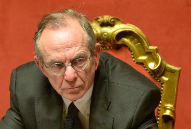 Taglio delle tasse, perché Renzi deve puntare tutto sulle imprese