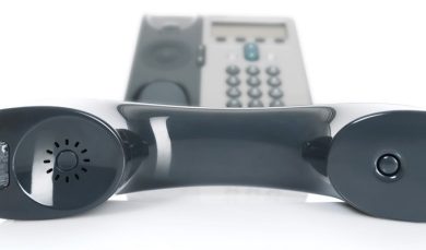 Come trasformare un telefono (fisso) in una microspia
