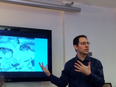 La nuova Microsoft ricomincia da due