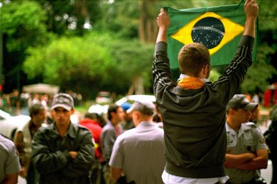 Il Brasile approva la Carta della Rete