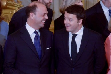 Alfano e il teatrino della vecchia politica