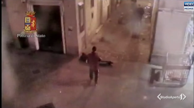 Le immagini dell’omicidio di Pisa Le immagini dell’omicidio di Pisa