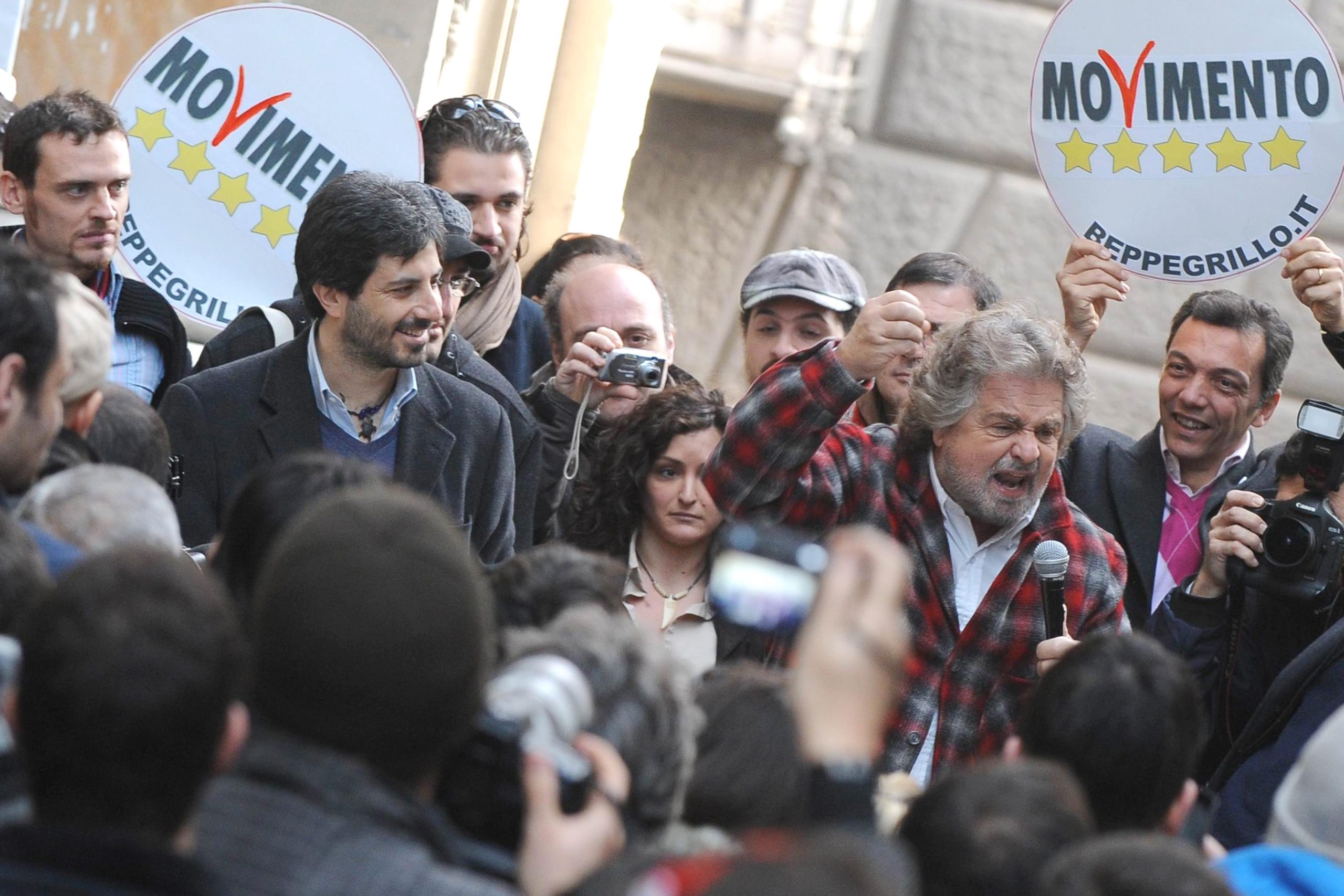 “Meetup 5 Stelle come covi di vipere”