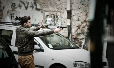 Song ‘e Napule, la commedia poliziesca dei Manetti Bros. – Video in anteprima