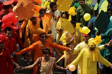 Il capodanno bengalese e altre foto del giorno, 14.04.2014