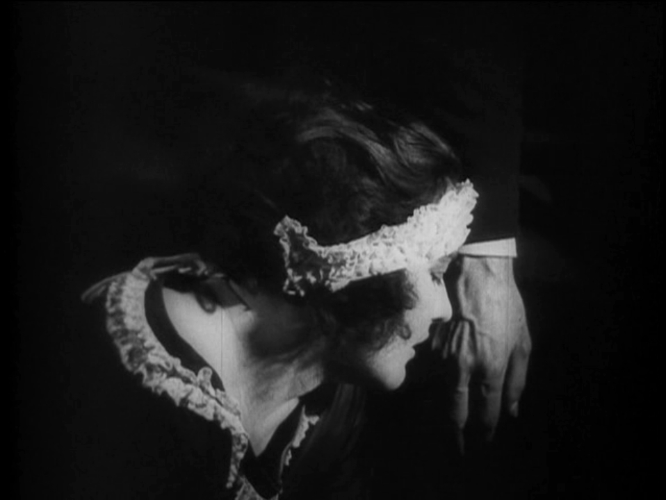 Io l’amo, ma lei che c’entra Io l’amo, ma lei che c’entra