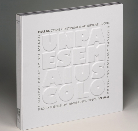 “Italia, un paese maiuscolo” “Italia, un paese maiuscolo”