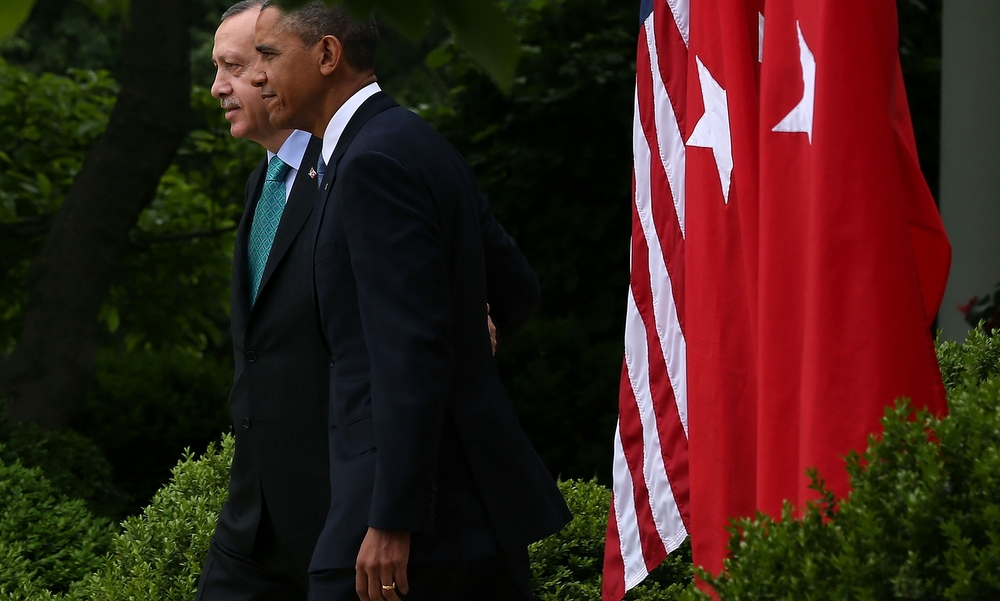 Il Grande Complotto: i ribelli e la Turchia dietro l’attacco con i gas in Siria