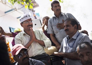 L’India va alle urne, favorito l’estremista Narendra Modi