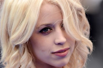 Muore a 25 anni Peaches Geldof, la figlia di Bob