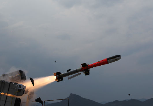 Il Qatar fa il pieno di armi