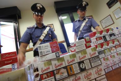 Contrabbando di sigarette: i numeri e i rischi