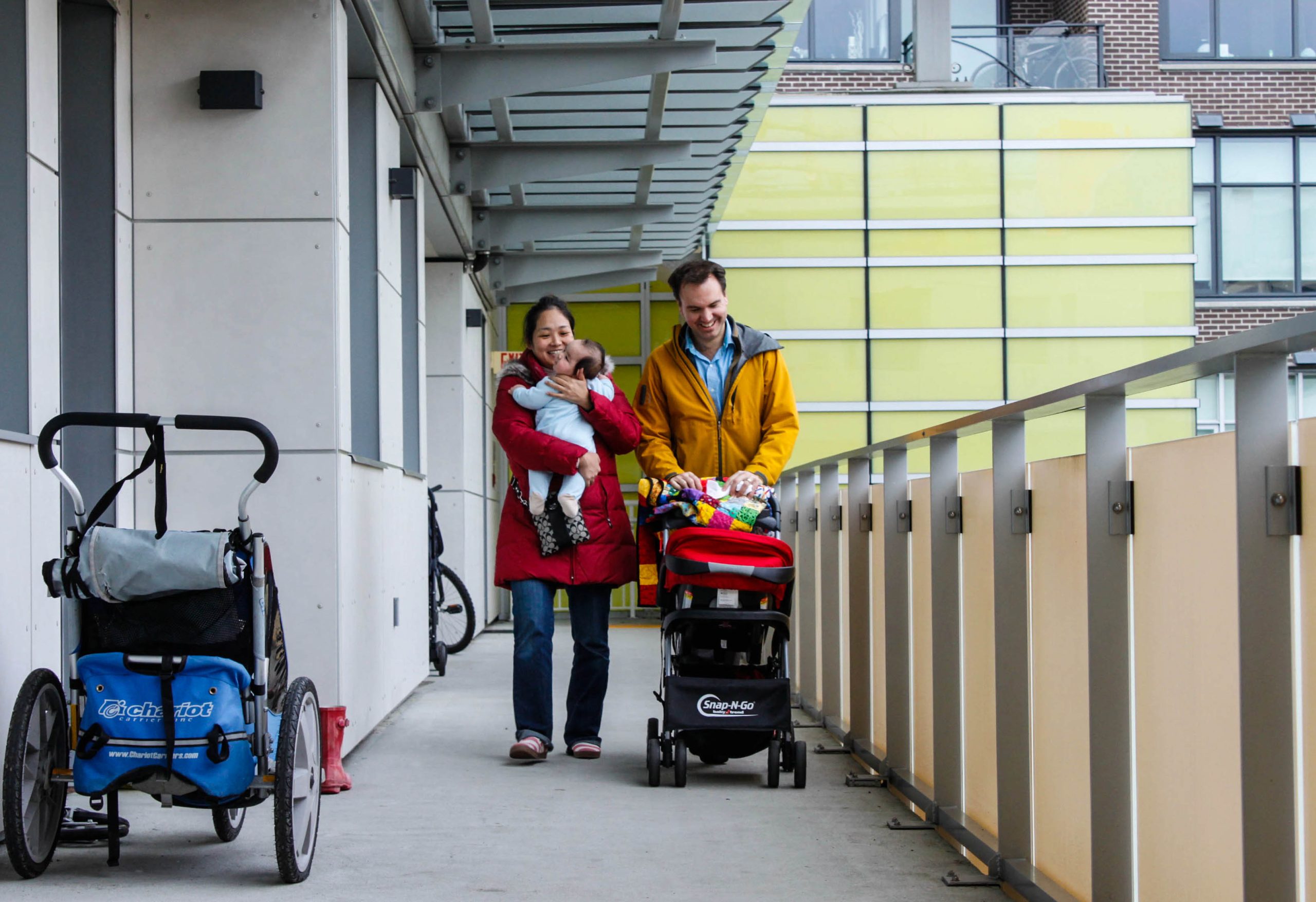 Il caos delle adozioni internazionali