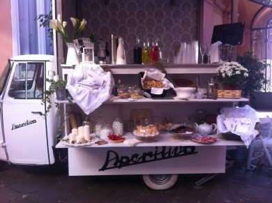 Naples launches a new “Happy Hour” style