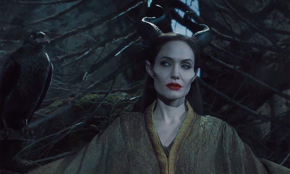 Maleficent, Angelina Jolie diventa minacciosa – Video in anteprima