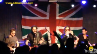 Gianluca Grignani ubriaco rovina il concerto a Omar Pedrini