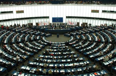 Parlamento Europeo, cosa deciderà sull’economia