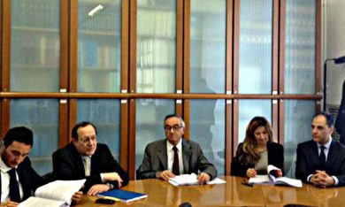 Guerra nella procura a Milano: si dimette il consigliere Albertoni