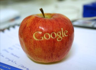 Apple e Google firmano una tregua nella guerra dei brevetti