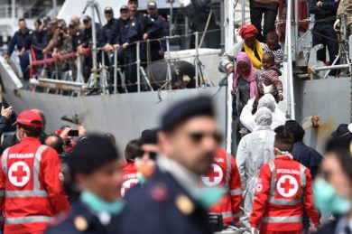 “Vi racconto l’inferno dei migranti nel Mediterraneo”
