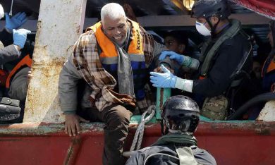 Emergenza immigrati: se Onu e Ue non ci aiutano