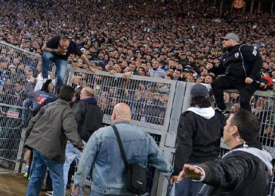 Stangata Napoli: stadio chiuso per 2 turni