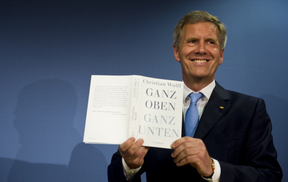 Germania, l’ex presidente attacca media e magistrati