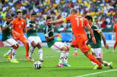Arien Robben, per twitter, un “tuffatore”