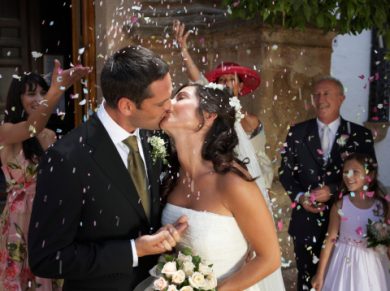 Meno matrimoni (e divorzi). Ma chi si sposa di più?