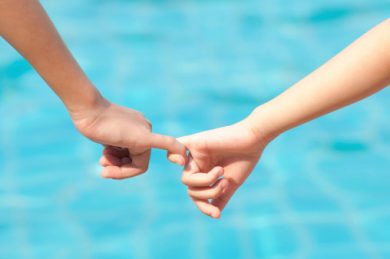 Arriva il finto fidanzato per i cuori solitari