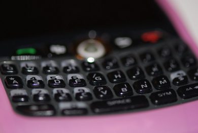 BlackBerry ci riprova: ecco Passport il nuovo smartphone