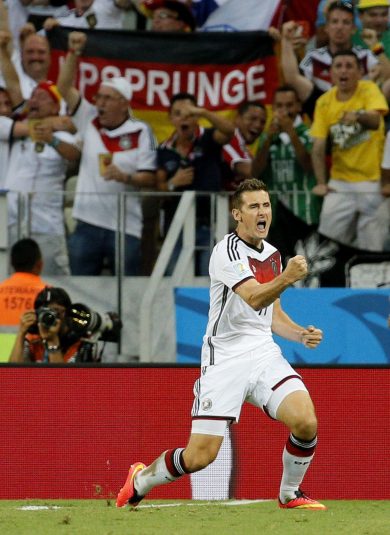 Klose nella leggenda: record di gol come Ronaldo