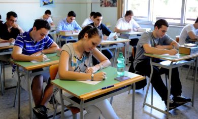Maturità al via per 500 mila studenti